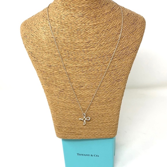 - AuthenticTiffany & CO. Elsa Peretti Infinity Cross Pendant Necklace. - Picture 2 of 11